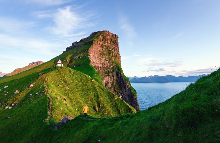 Kallur Lighthouse – Hiking Fee
